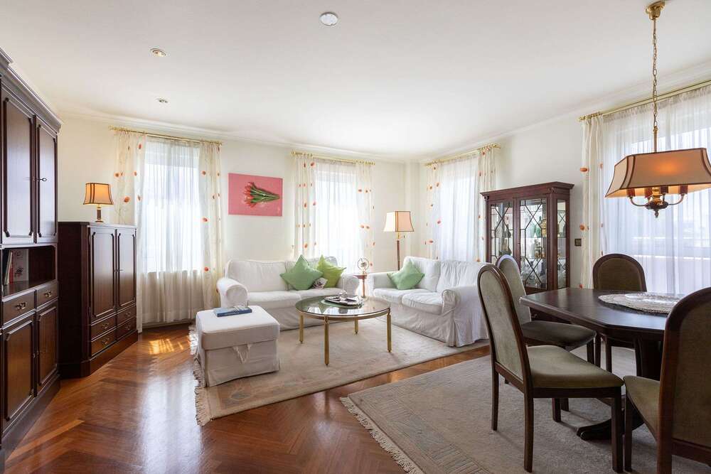 Thumbnail-Wohnung zum Mieten in Frankfurt am Main 1.950,00 € 114 m²