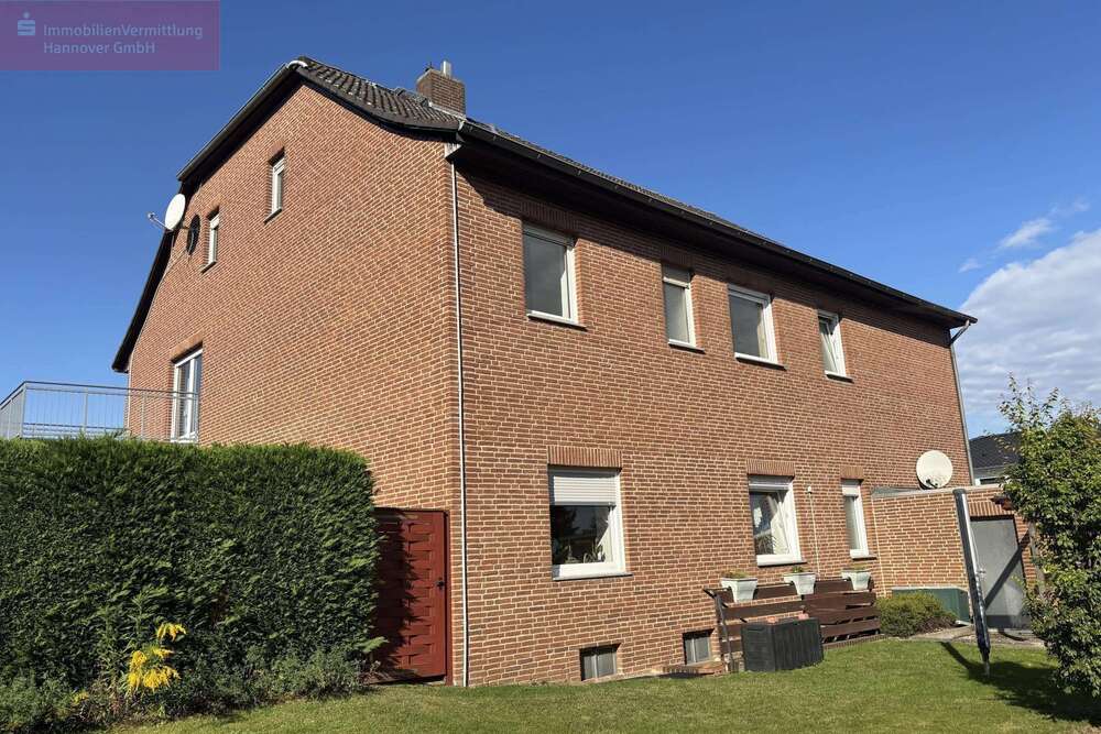 Thumbnail-Wohnung zum Kaufen in Wunstorf 268.000,00 € 116.54 m²