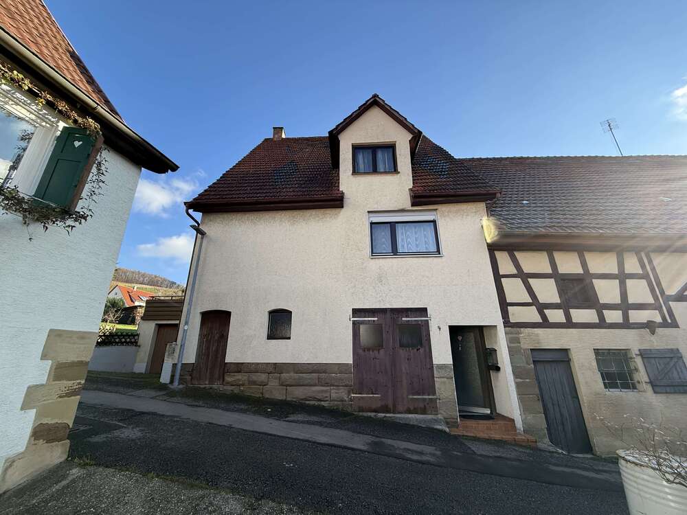 Thumbnail-Haus zum Kaufen in Weinstadt 299.000,00 € 141.78 m²