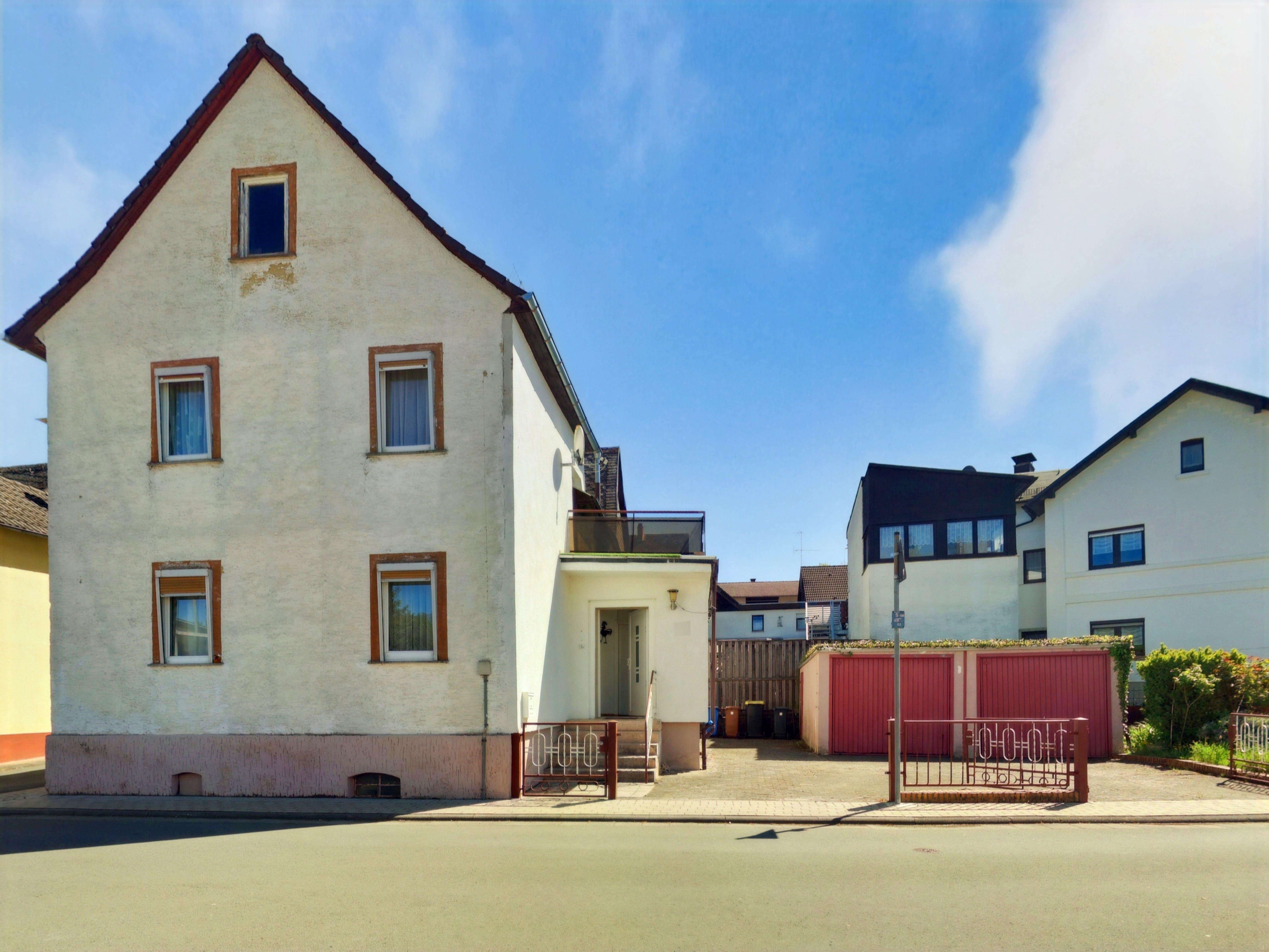 Thumbnail-Haus zum Kaufen in Solms 150.000,00 € 127.11 m²