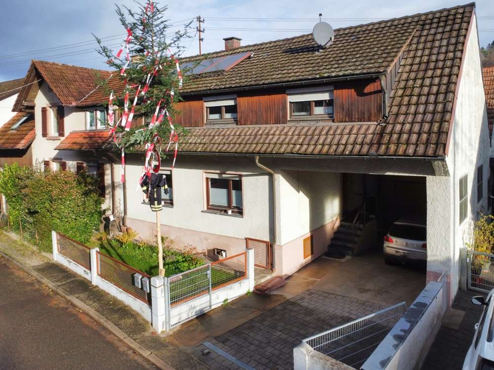 Thumbnail-Haus zum Kaufen in LahrSchwarzwald Sulz 349.000,00 € 148 m²