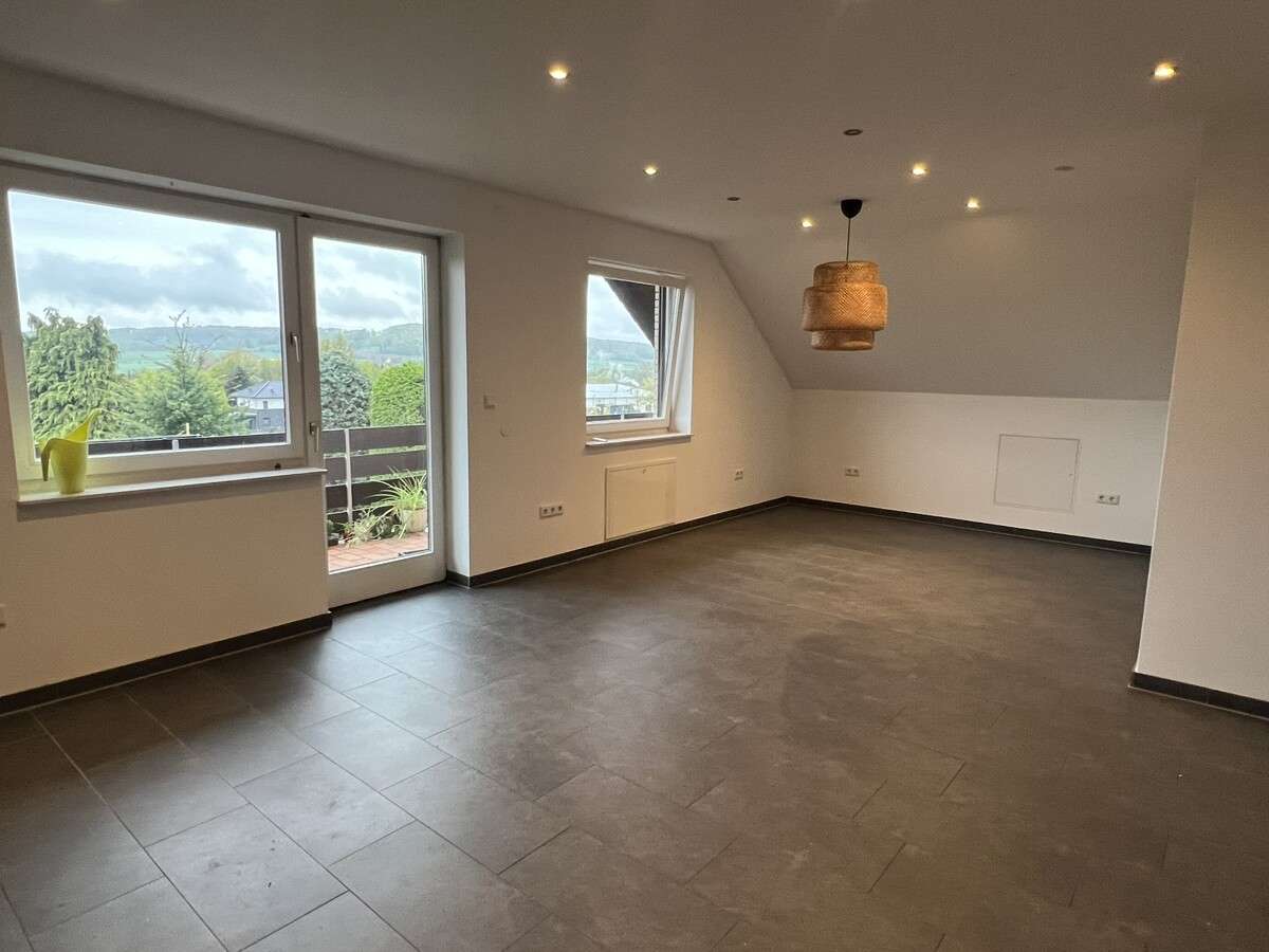 Thumbnail-Wohnung zum Mieten in Dörentrup Humfeld 850,00 € 115 m²