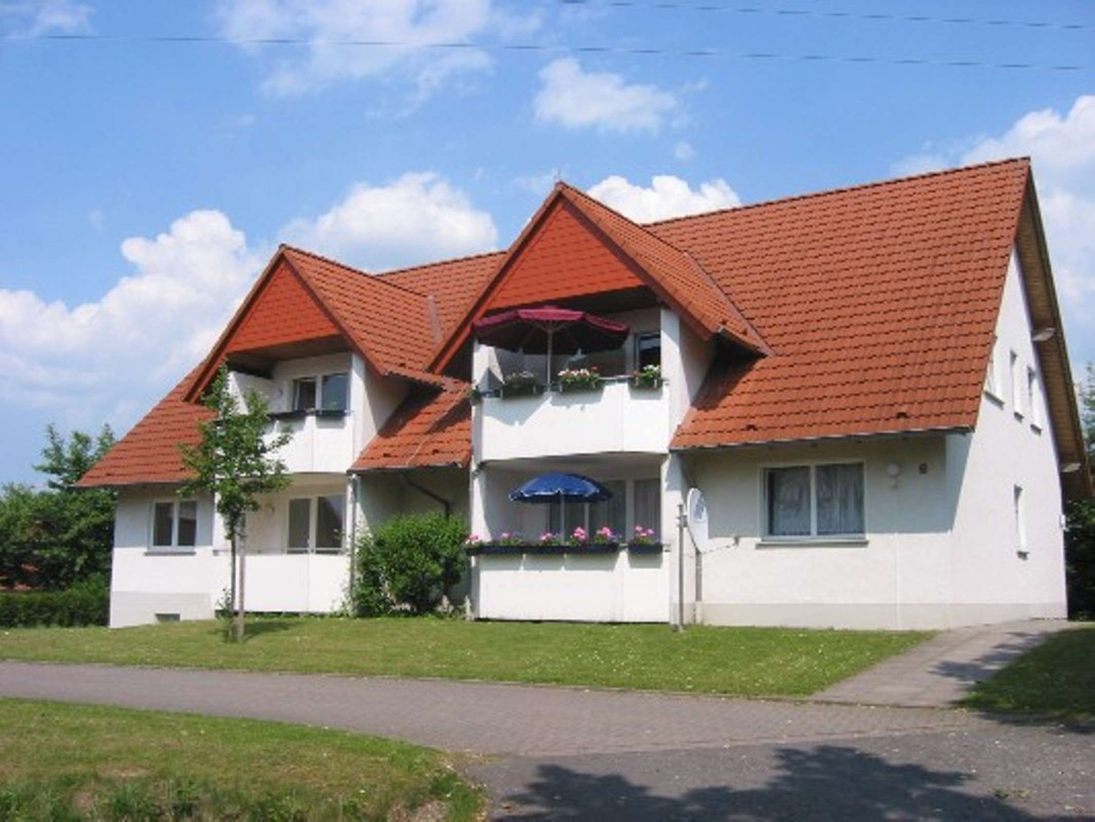 Thumbnail-Wohnung zum Mieten in Extertal 382,16 € 76.64 m²