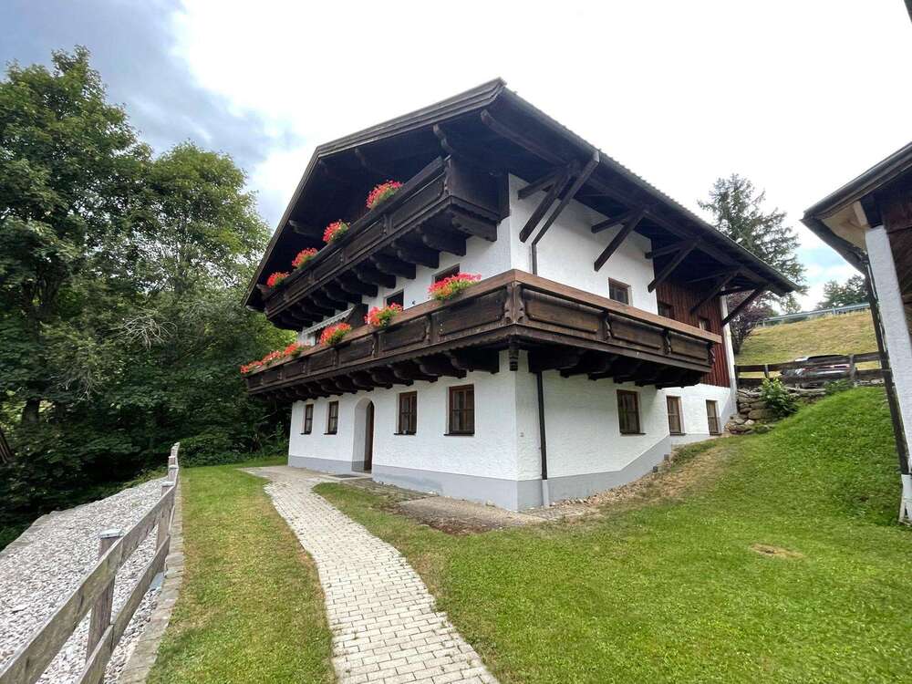 Thumbnail-Wohnung zum Kaufen in Hauzenberg 120.000,00 € 59.92 m²