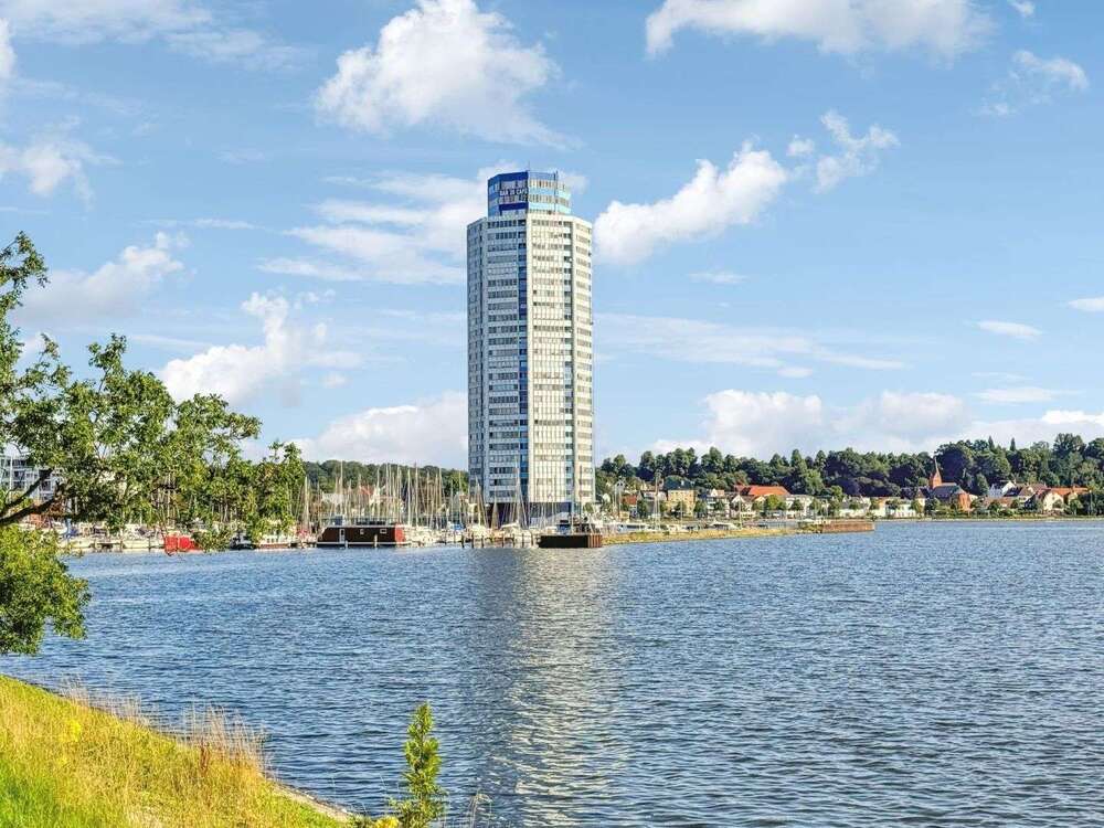 Thumbnail-Wohnung zum Kaufen in Schleswig 49.900,00 € 62 m²