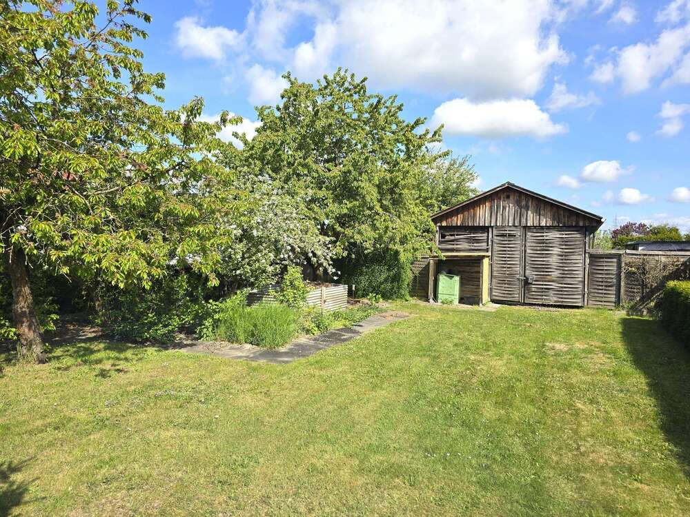 Thumbnail-Grundstück zu verkaufen in Ahrensfelde 299.000,00 € 843 m²