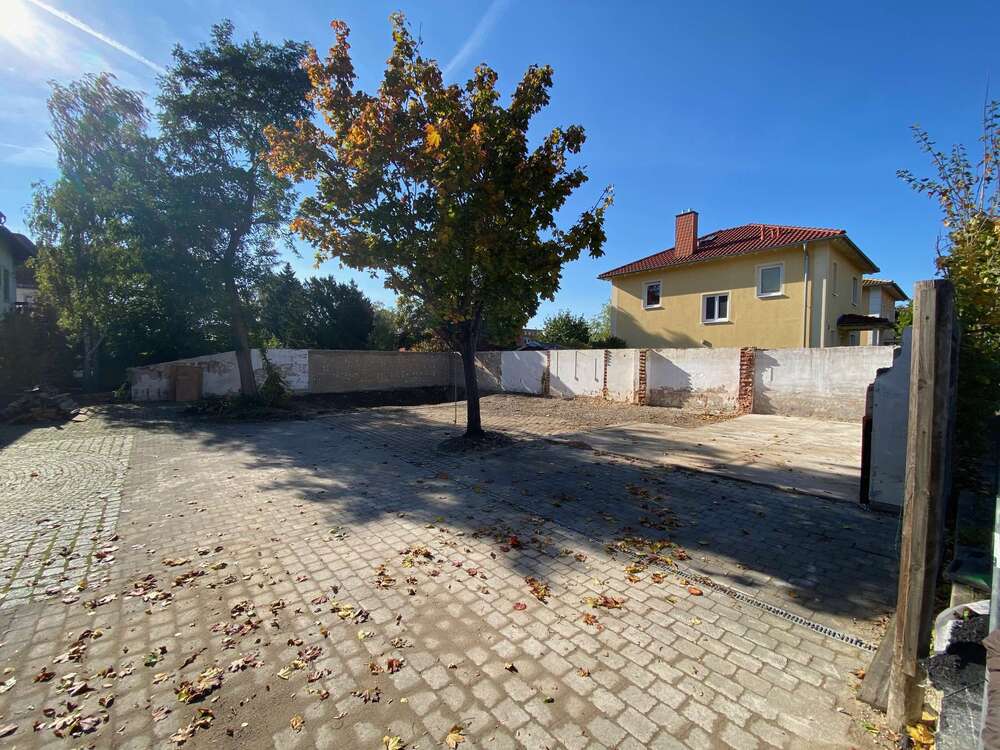 Thumbnail-Grundstück zu verkaufen in Radebeul 258.000,00 € 420 m²