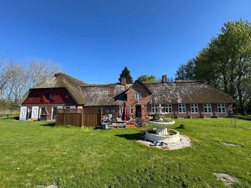 Thumbnail-Haus zum Kaufen in Humptrup 699.000,00 € 300 m²