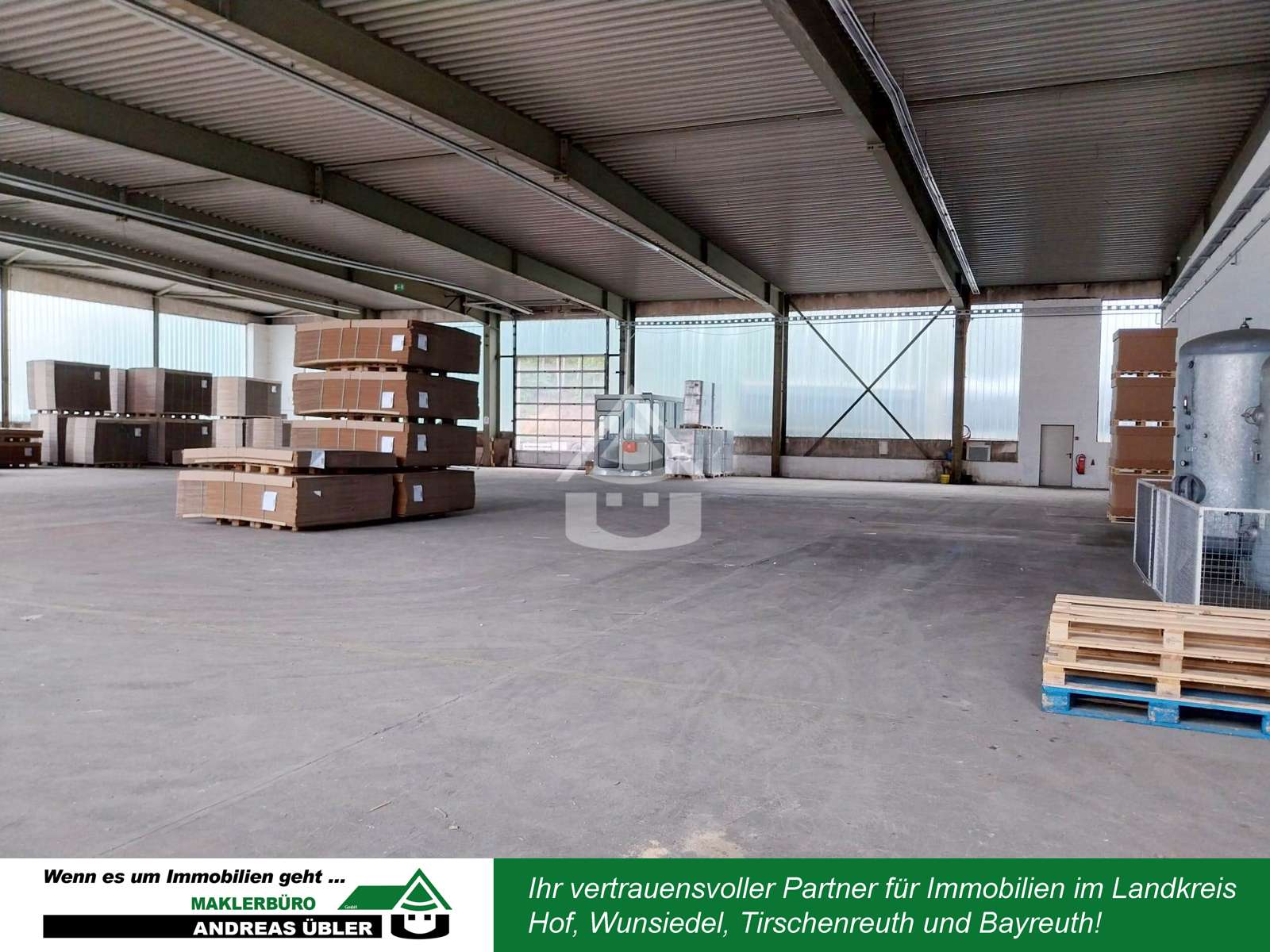 Thumbnail-Halle in Thiersheim 4.320,00 € 1600 m²
