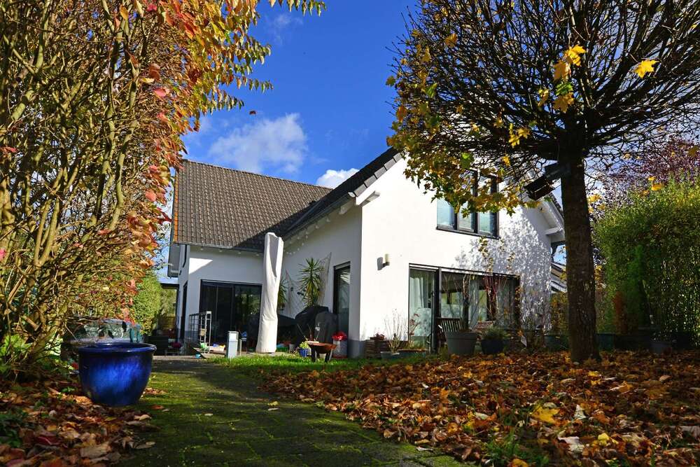 Thumbnail-Wohnung zum Mieten in Hennef-Geisbach 1.170,00 € 113 m²