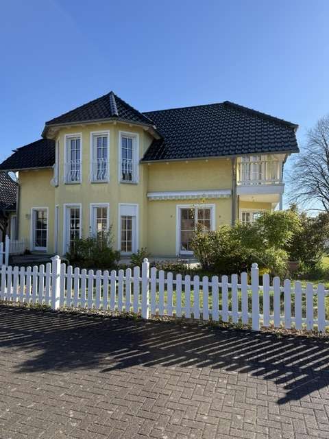 Thumbnail-Haus zum Kaufen in Monheim am Rhein 789.000,00 € 157 m²