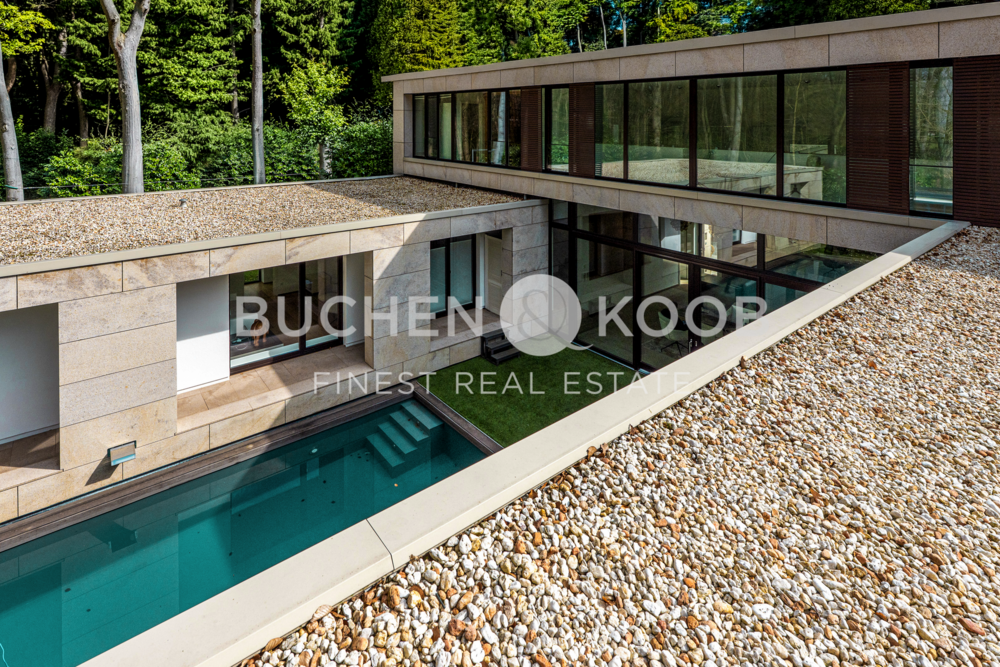 Thumbnail-Haus zum Kaufen in Hamburg 7.900.000,00 € 542 m²