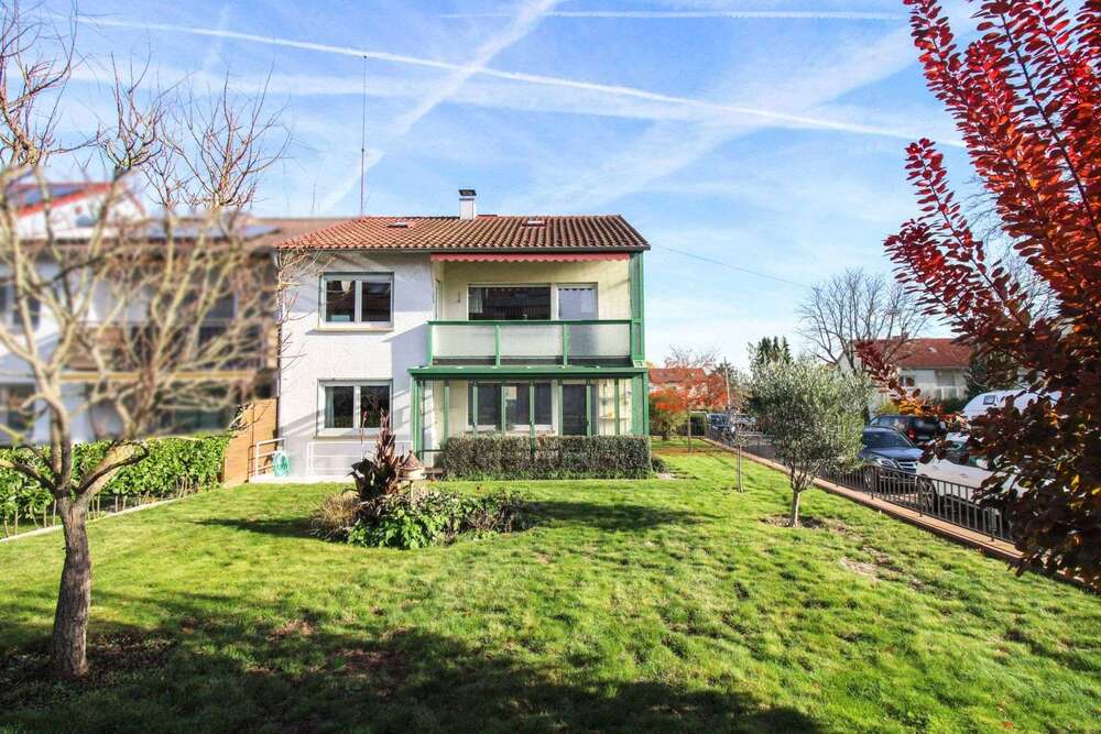 Thumbnail-Haus zum Kaufen in Stuttgart 450.000,00 € 131.29 m²