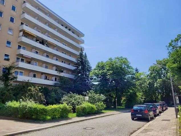 Thumbnail-Wohnung zum Kaufen in München 249.000,00 € 32 m²