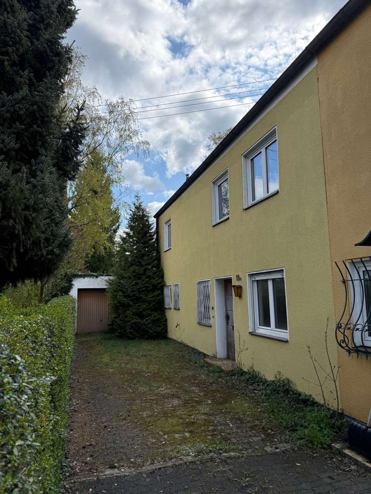 Thumbnail-Haus zum Kaufen in Augsburg Hochzoll-Süd 525.000,00 € 151 m²