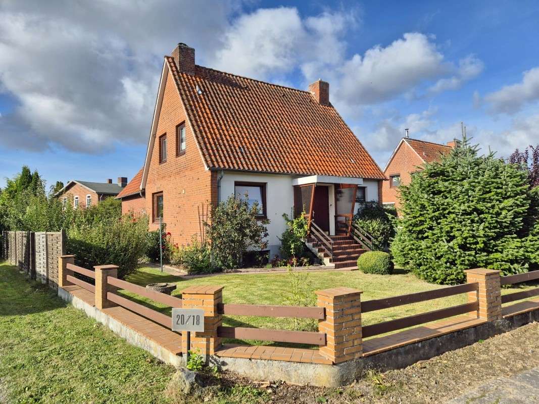 Thumbnail-Haus zum Kaufen in Grömitz Guttau 279.000,00 € 116.87 m²