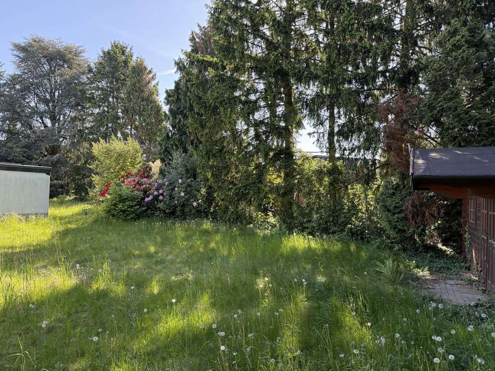 Thumbnail-Grundstück zu verkaufen in Langenfeld 400.000,00 € 697 m²