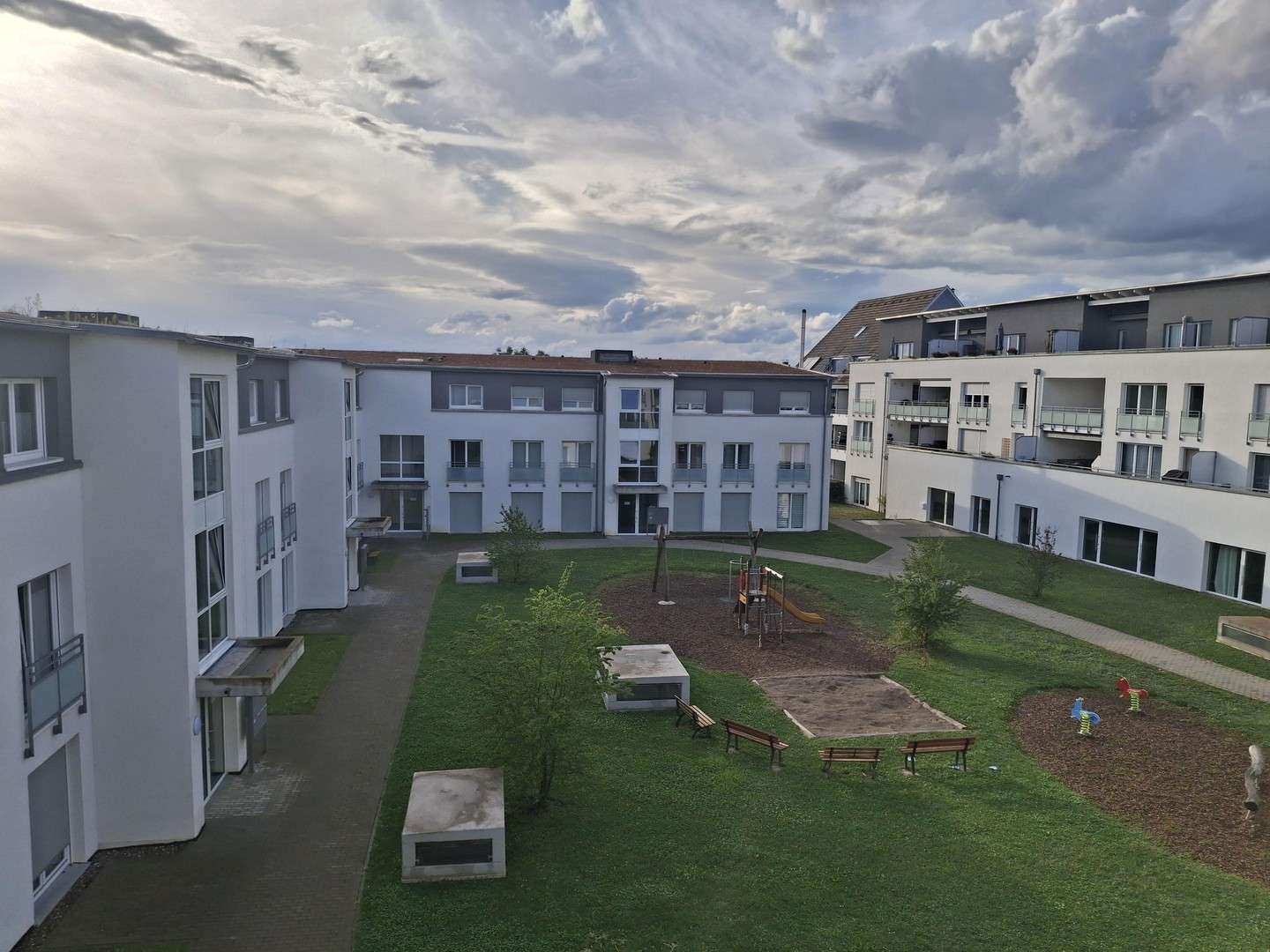 Thumbnail-Wohnung zum Mieten in Neuenburg am Rhein (79395) 1.150,00 € 86 m²