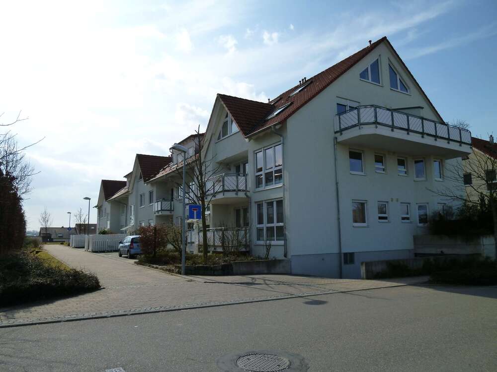 Thumbnail-Wohnung zum Mieten in Tamm 1.160,00 € 102.75 m²