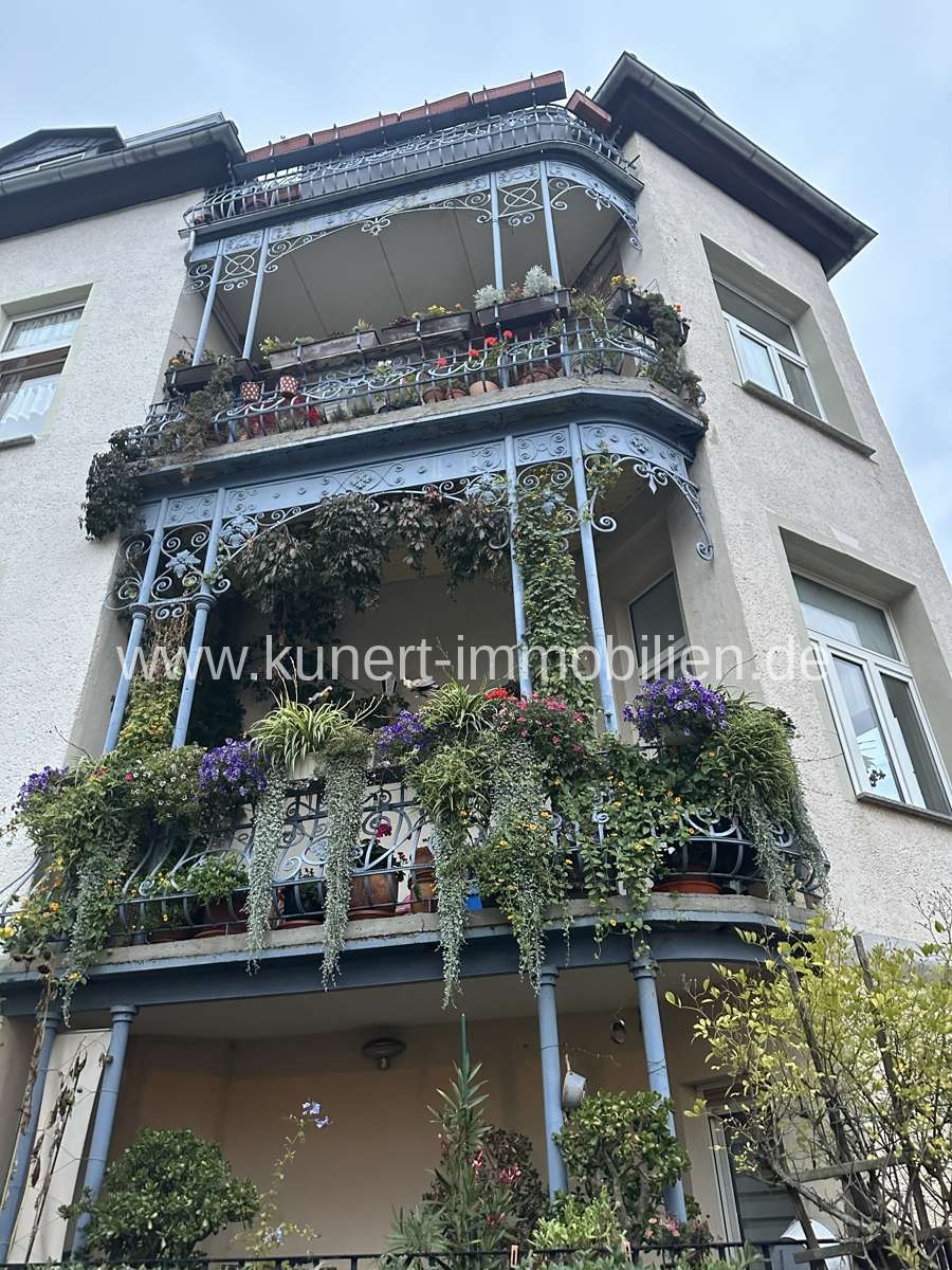 Thumbnail-Haus zum Kaufen in Halle 1.450.000,00 € 673.25 m²