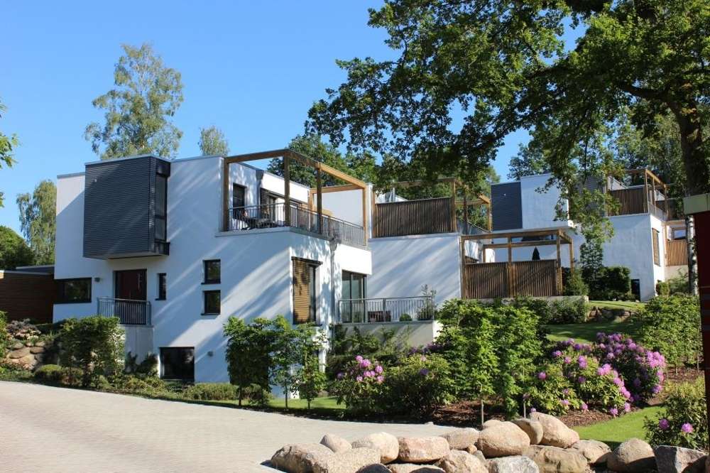 Thumbnail-Haus zum Mieten in Buchholz 2.610,00 € 249 m²