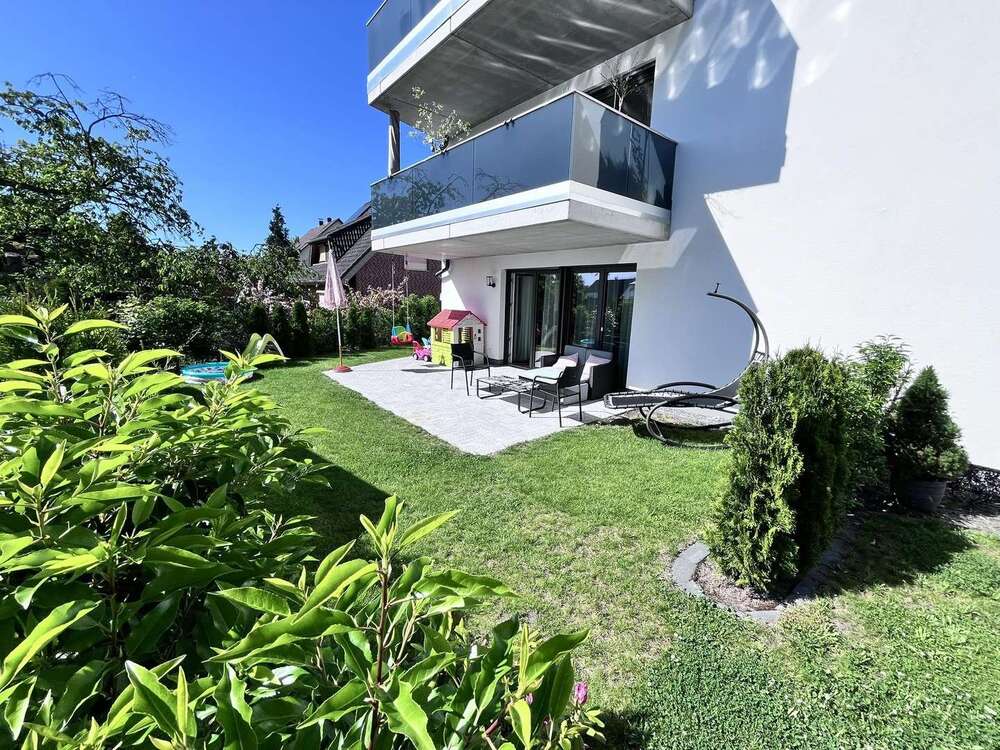 Thumbnail-Wohnung zum Mieten in Detmold 1.290,00 € 97.07 m²