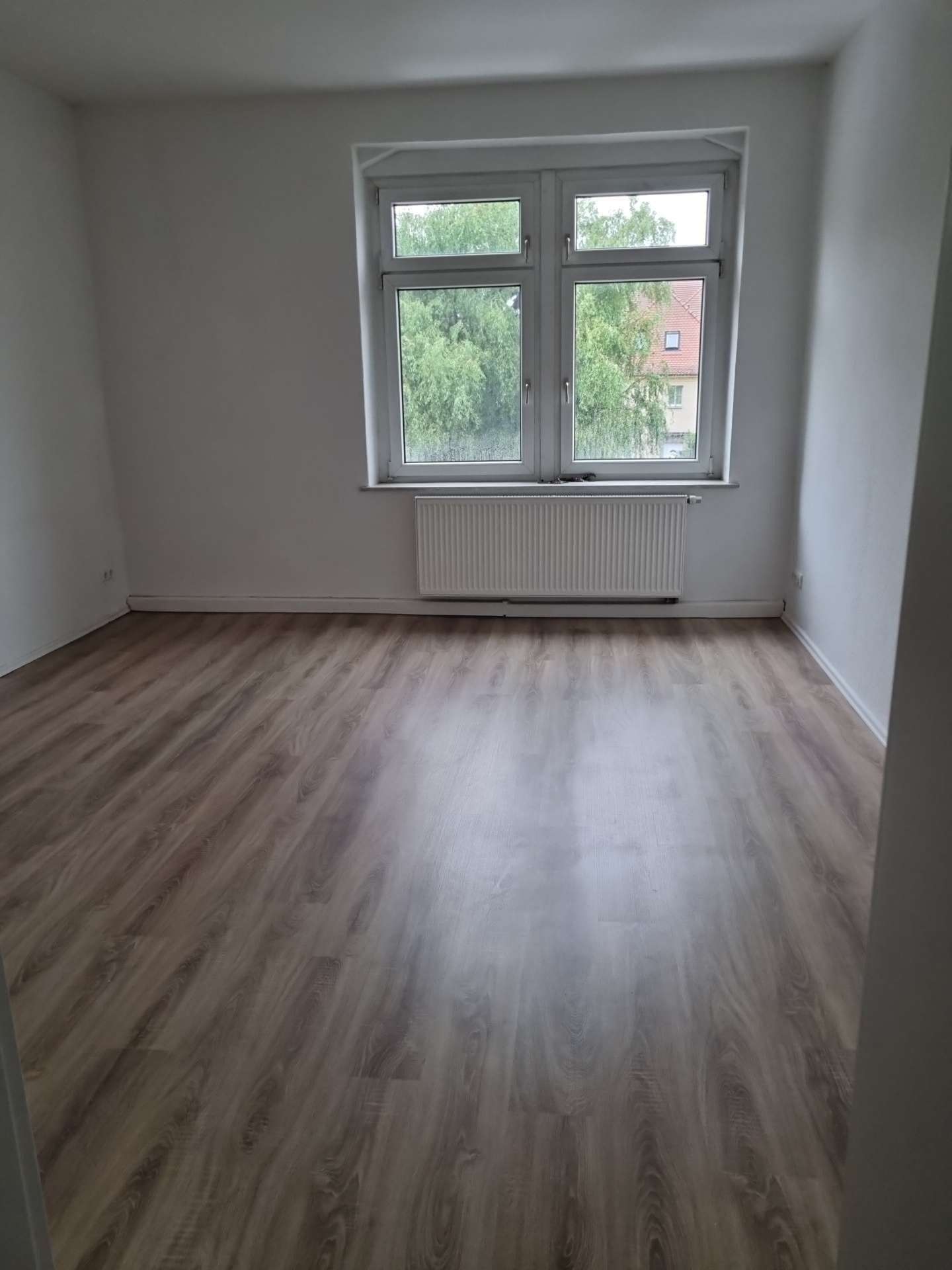 Thumbnail-Wohnung zum Mieten in Heidenau 490,00 € 68.54 m²