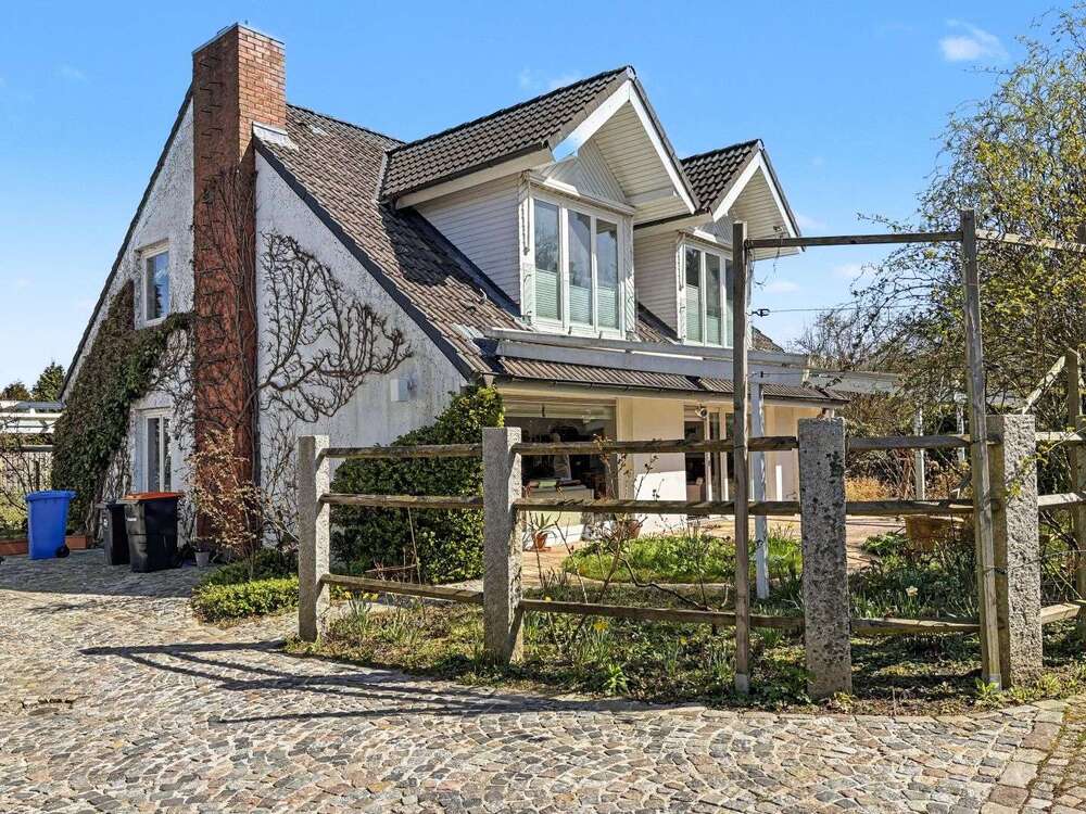 Thumbnail-Haus zum Kaufen in Henstedt-Ulzburg 498.000,00 € 159 m²