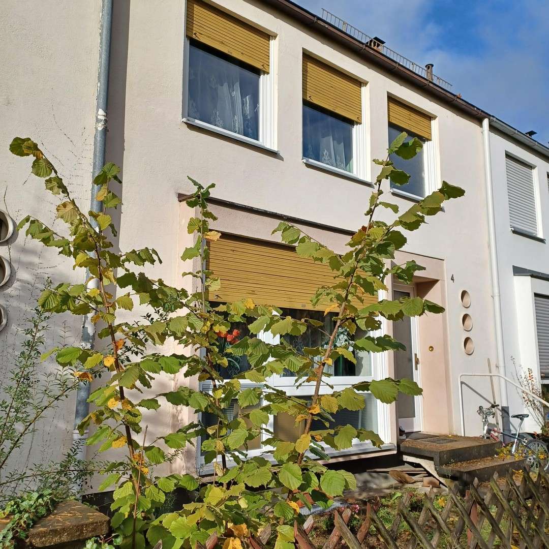 Thumbnail-Haus zum Mieten in Fürth 1.290,00 € 120 m²