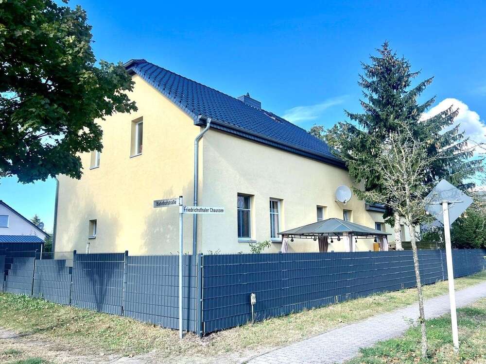 Thumbnail-Haus zum Kaufen in Oranienburg OT Friedrichsthal 995.000,00 € 462.18 m²
