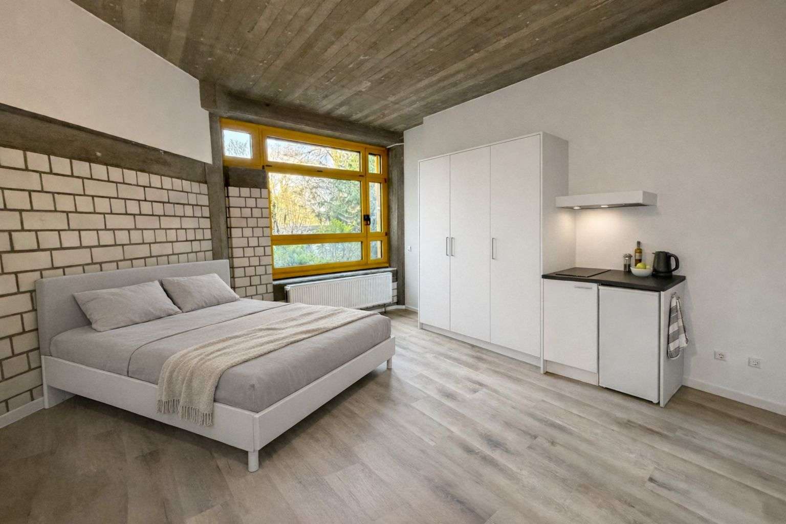 Thumbnail-Wohnung zum Mieten in Lindenhof 499,00 € 24.51 m²