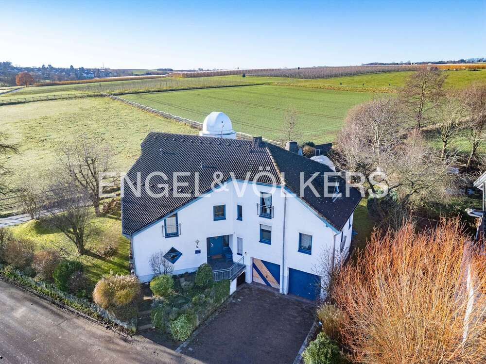 Thumbnail-Haus zum Kaufen in Wachtberg - Züllighoven 794.000,00 € 323 m²