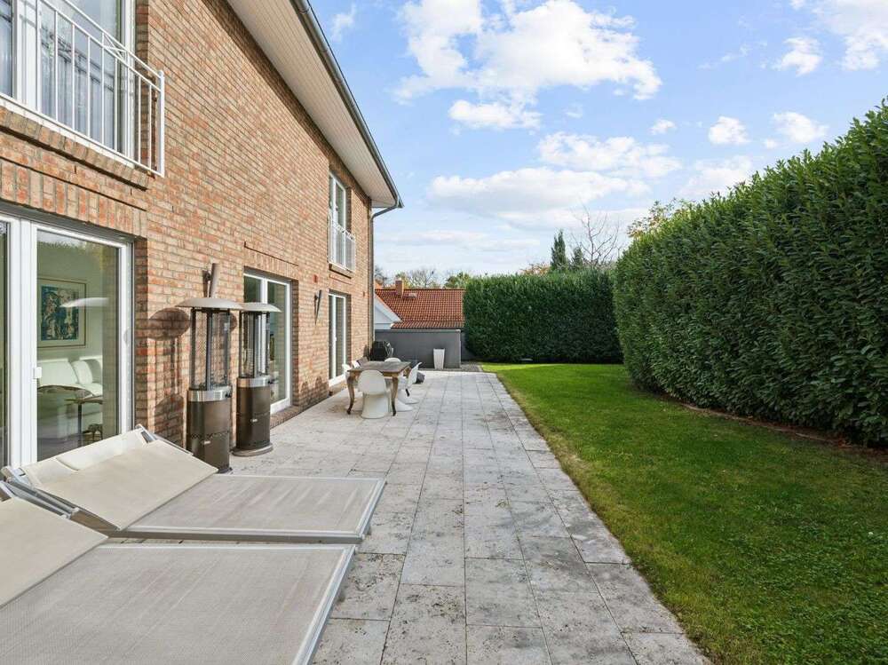 Thumbnail-Haus zum Kaufen in Bad Boll 1.200.000,00 € 286 m²