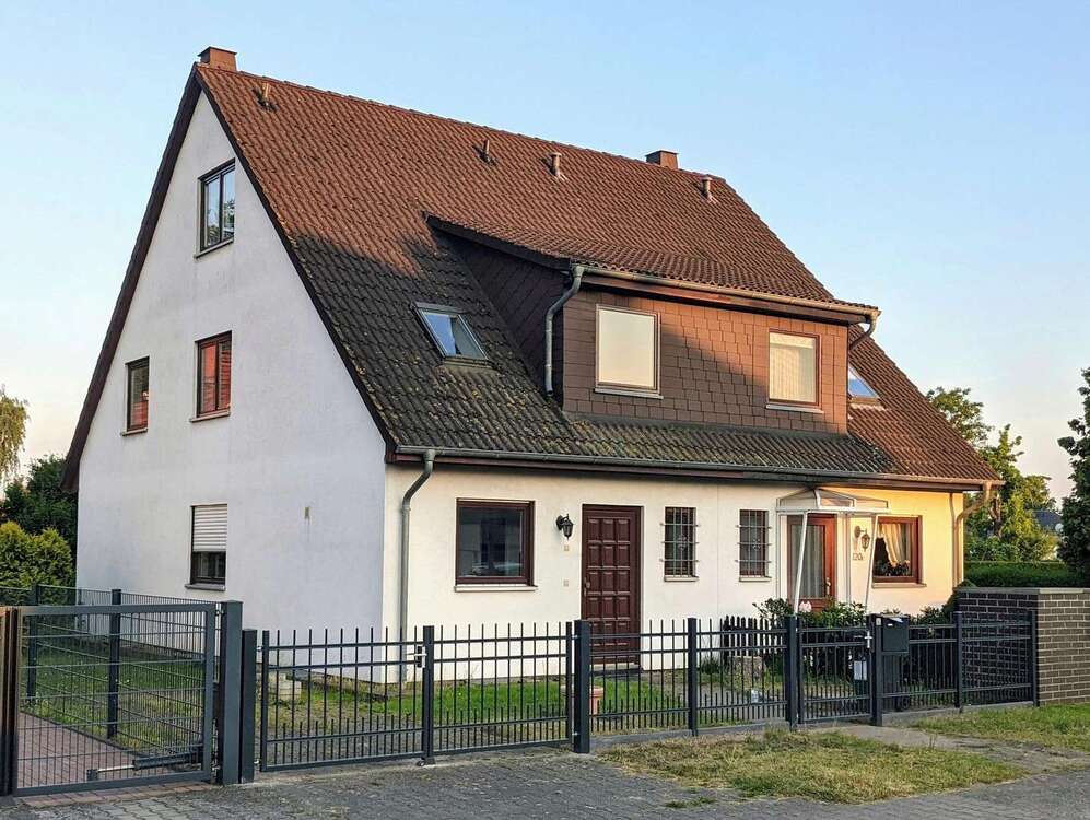 Thumbnail-Haus zum Mieten in Berlin 2.150,00 € 120 m²