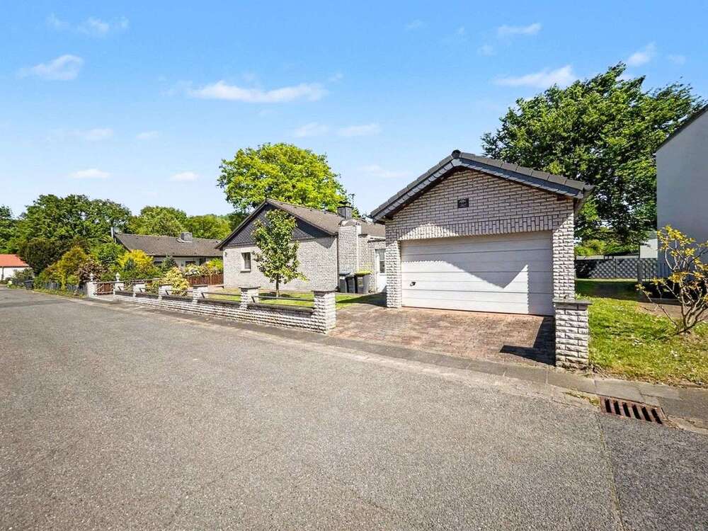 Thumbnail-Haus zum Kaufen in Duisburg 649.000,00 € 160 m²