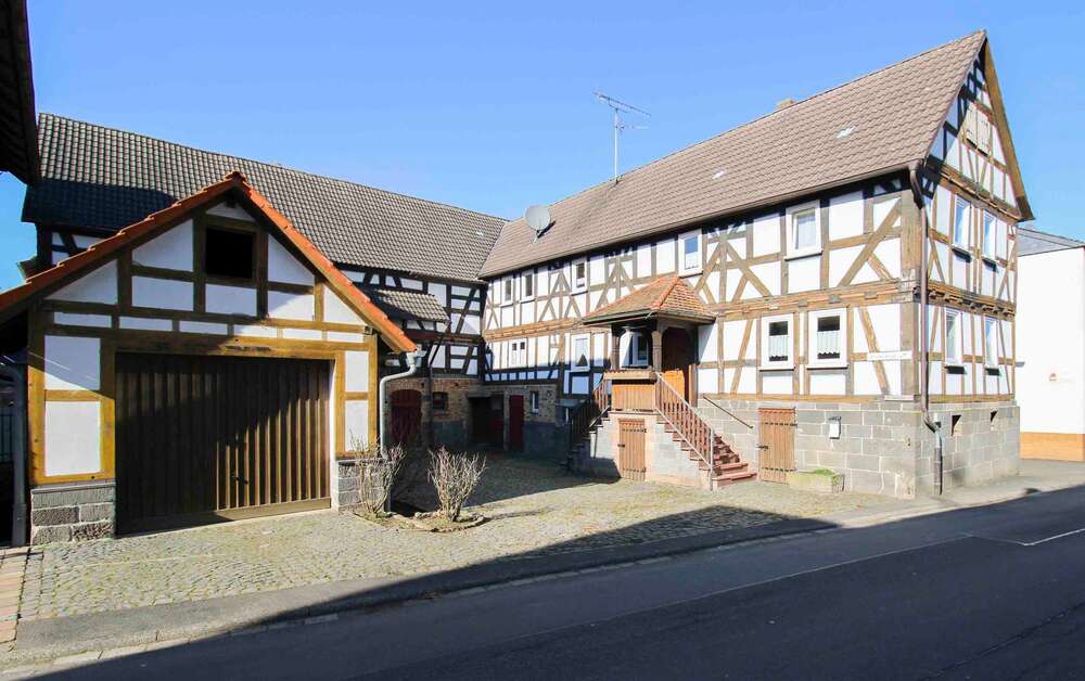 Thumbnail-Haus zum Kaufen in Ebsdorfergrund 239.000,00 € 162 m²