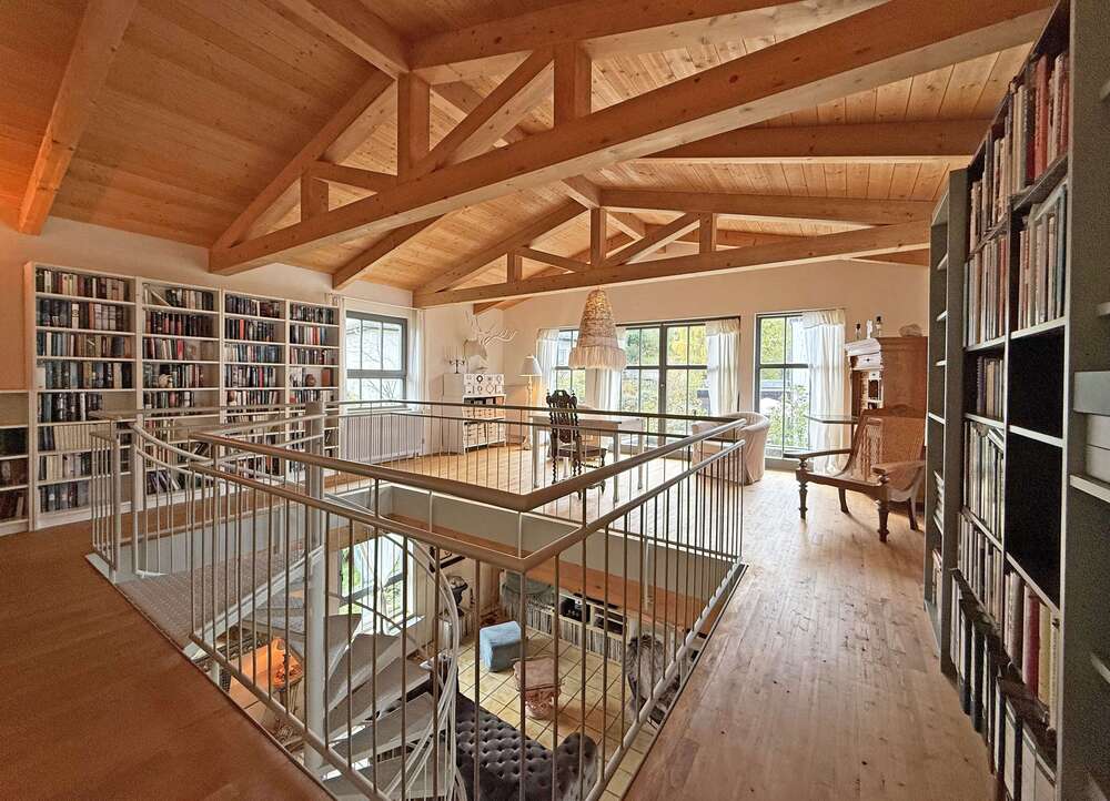 Thumbnail-Haus zum Kaufen in Schmitten im Taunus 598.000,00 € 164 m²