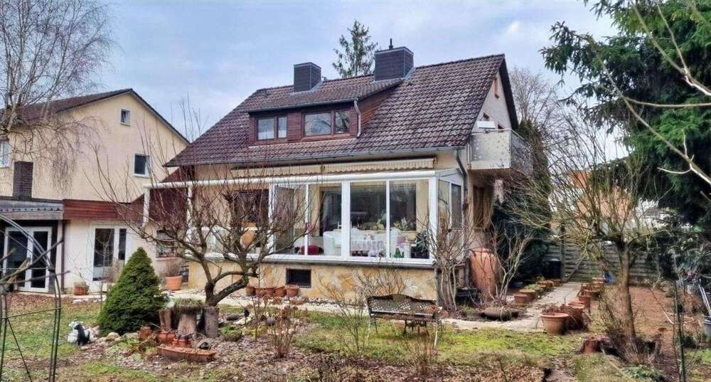 Thumbnail-Haus zum Kaufen in Meinhard 220.000,00 € 180 m²