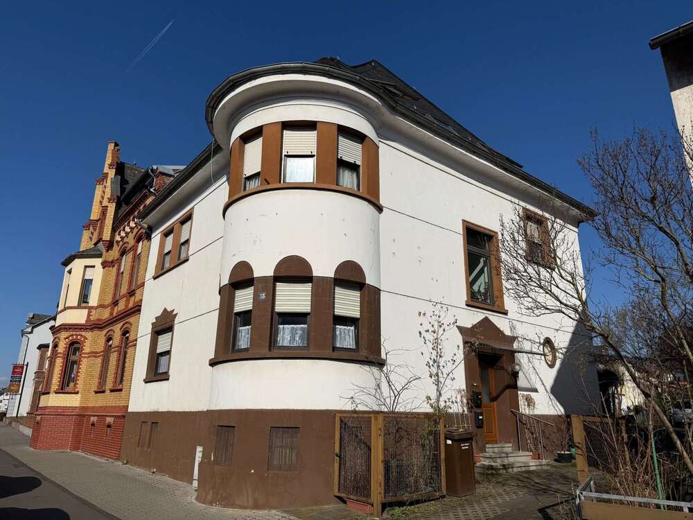 Thumbnail-Haus zum Kaufen in Koblenz 399.000,00 € 214.83 m²
