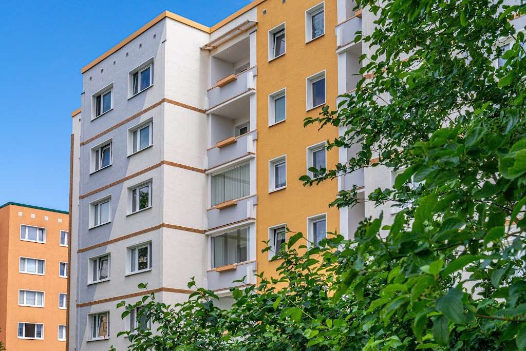 Thumbnail-Wohnung zum Mieten in Rostock 229,00 € 27.56 m²