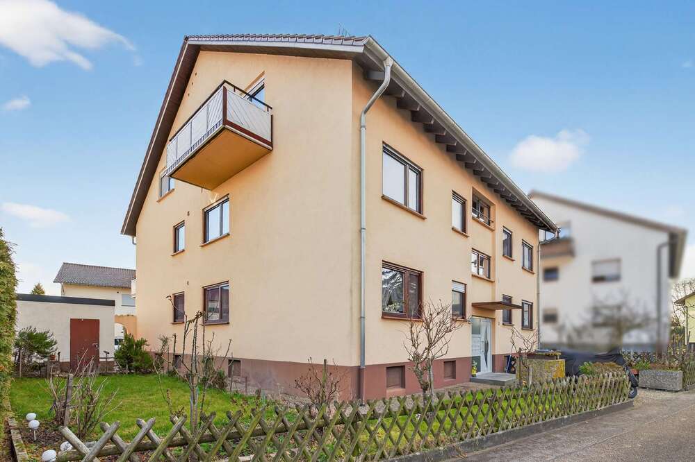 Thumbnail-Haus zum Kaufen in Stutensee 1.095.000,00 € 454 m²