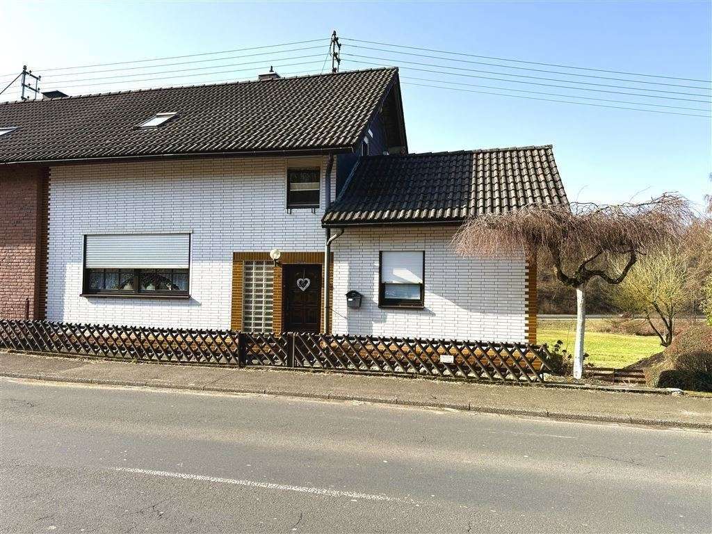 Thumbnail-Haus zum Kaufen in Steinebach , Sieg 129.500,00 € 120 m²