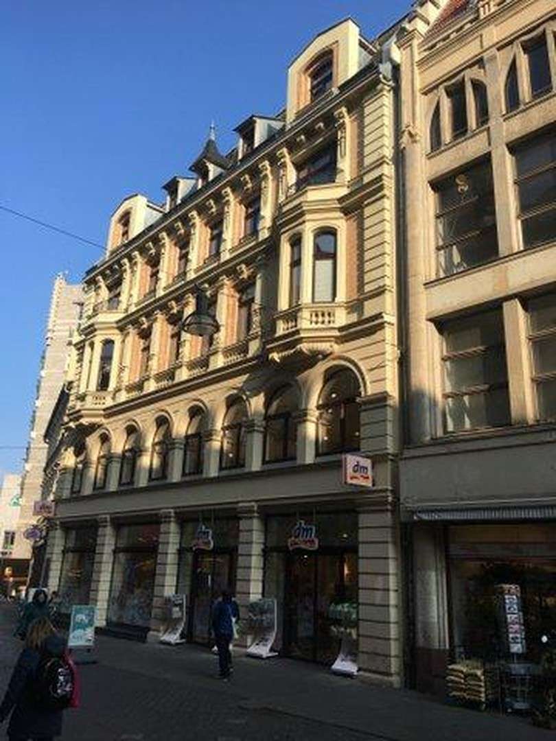 Thumbnail-Wohnung zum Mieten in Halle (Saale) 950,00 € 98 m²