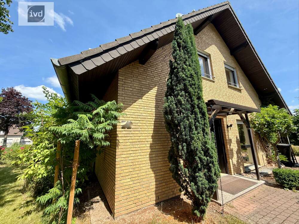 Thumbnail-Haus zum Kaufen in Bad Salzuflen 370.000,00 € 128 m²