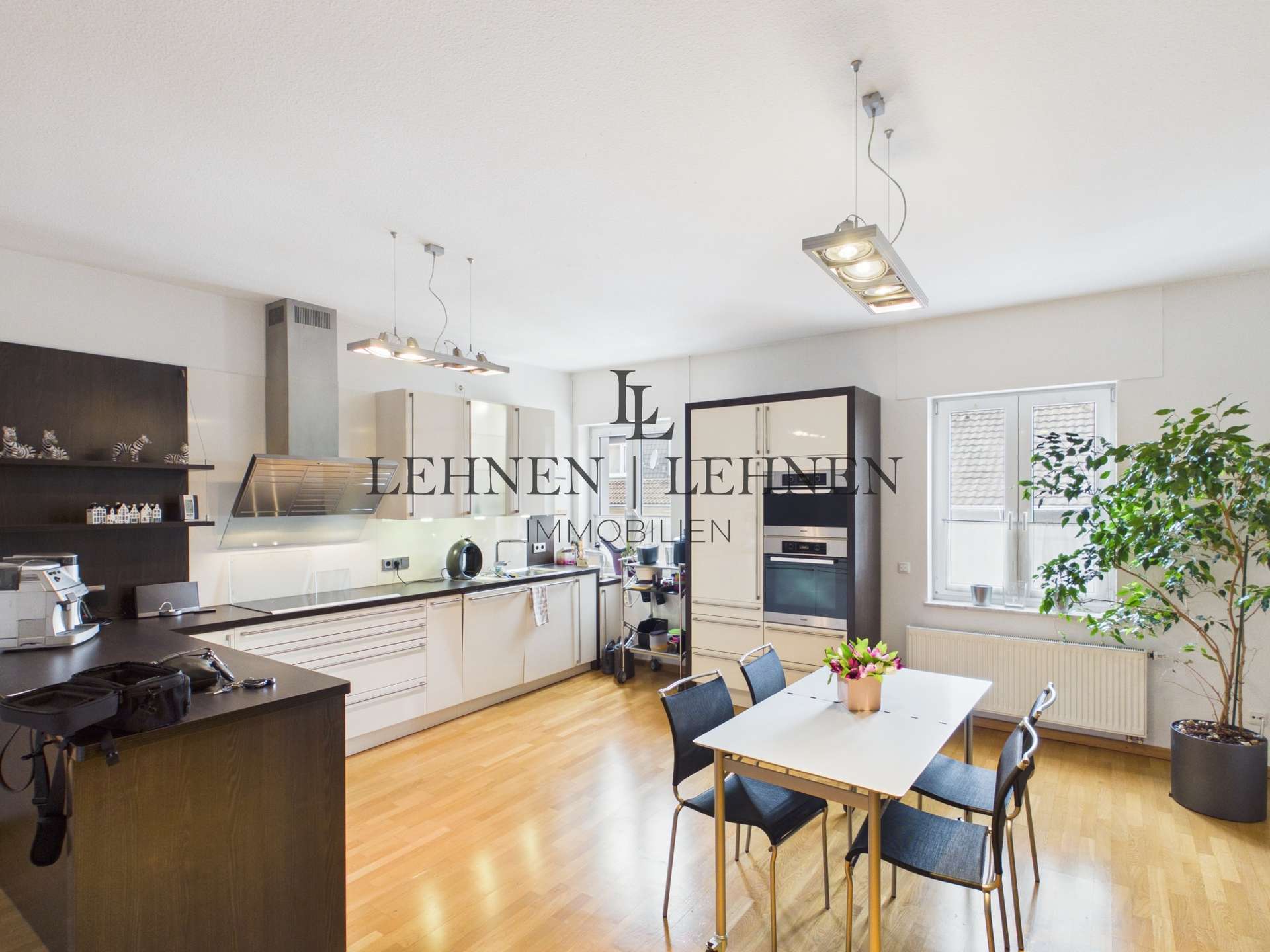 Thumbnail-Wohnung zum Mieten in Eschweiler 1.250,00 € 125 m²