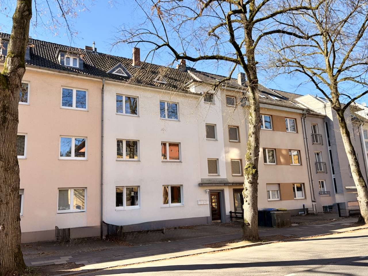 Thumbnail-Wohnung zum Kaufen in Köln 265.000,00 € 72 m²