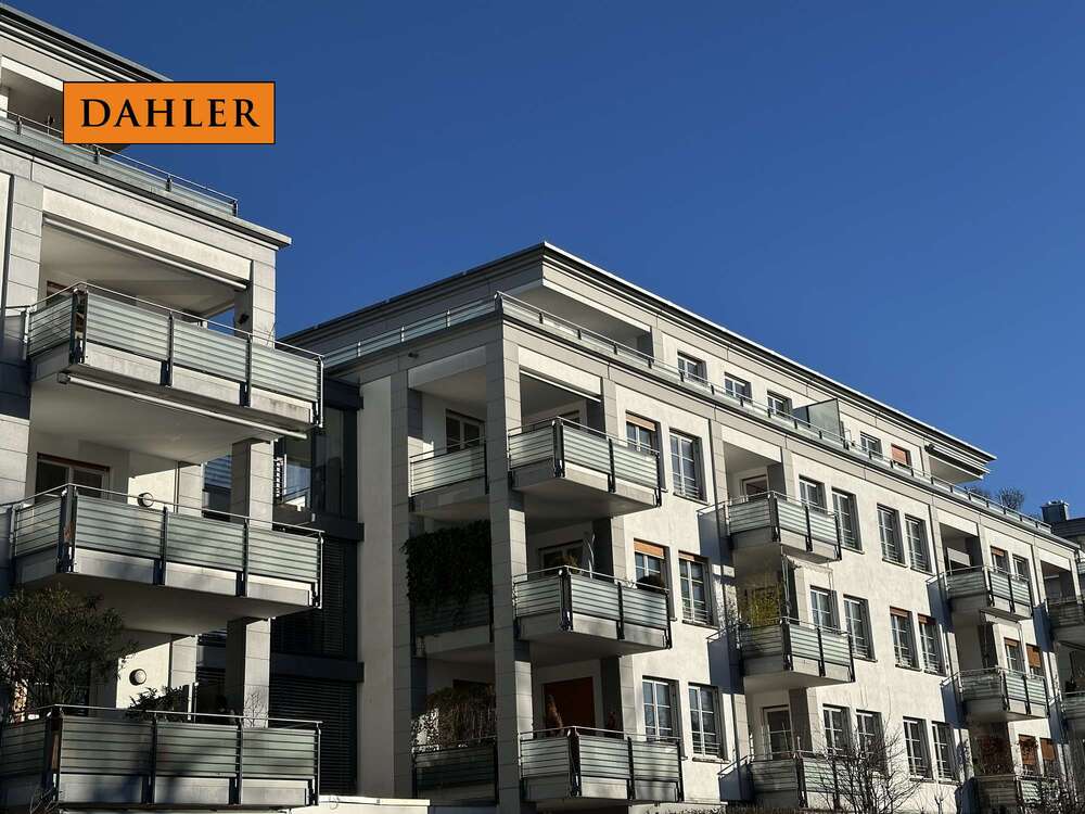 Thumbnail-Wohnung zum Mieten in Augsburg 2.995,00 € 204 m²