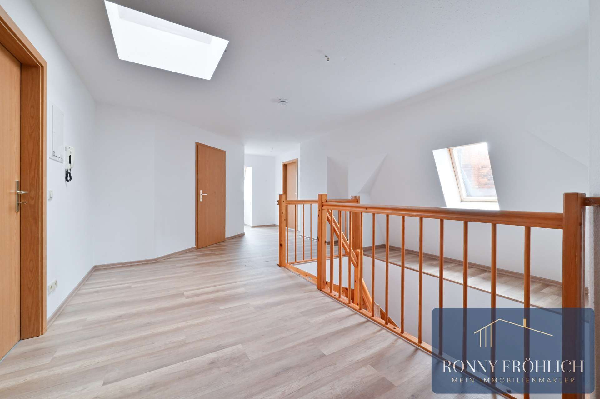 Thumbnail-Wohnung zum Mieten in Zwickau 483,00 € 96.57 m²