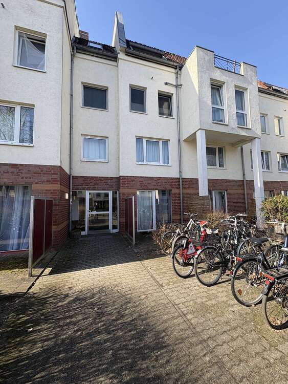 Thumbnail-Wohnung zum Kaufen in Lüneburg 87.000,00 € 29.59 m²