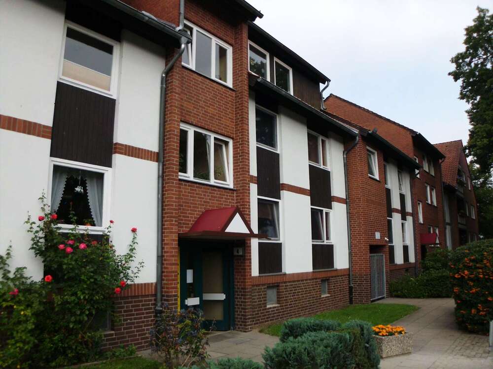 Thumbnail-Wohnung zum Mieten in Celle 284,34 € 46.6 m²